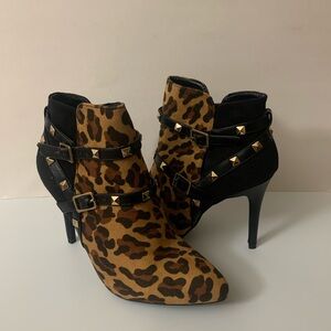 Women’s Strapped Studded Stiletto Ankle
boots